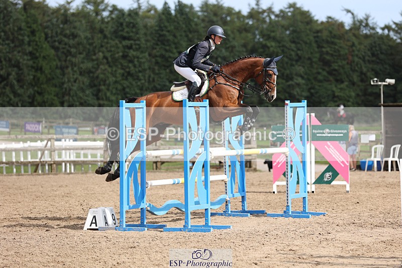 240804-164116-17005 - 751-Jess_Rimmer-SIR_HENRY_HALL