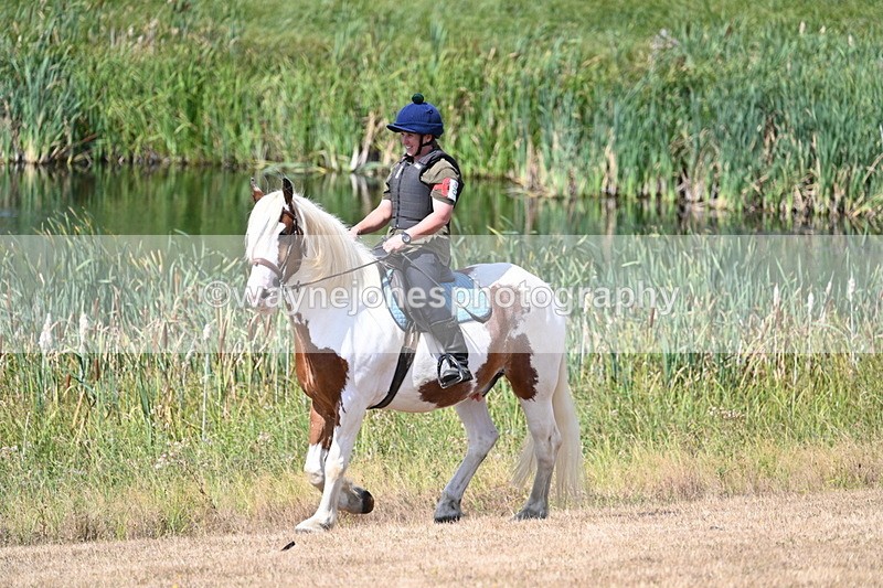 WJ7_8570 - Time 12:51 to 12:55