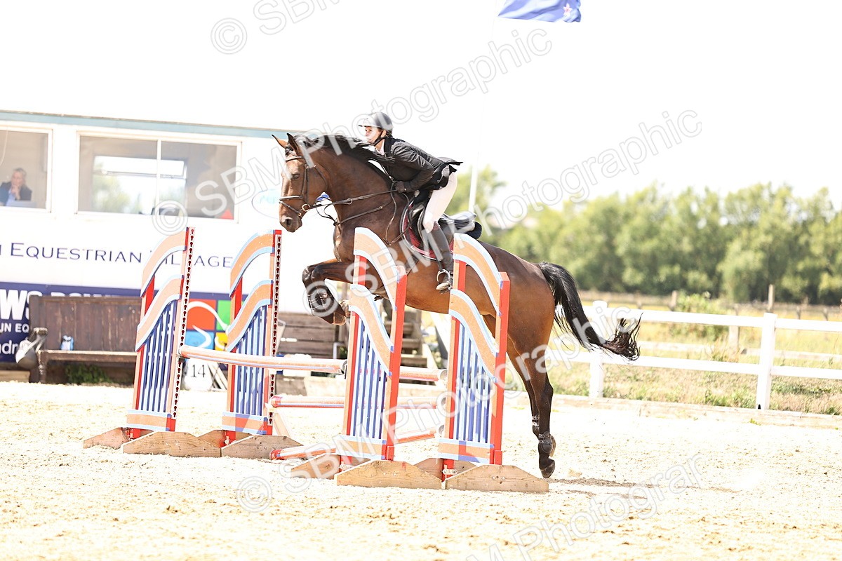SBM_004406 - Class 3 -  Senior British Novice - 90m Open