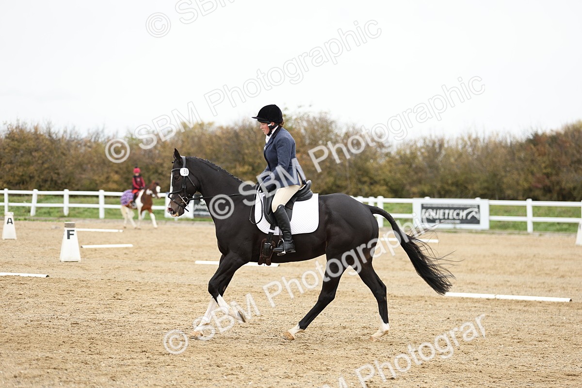 SBM_003071 - Class 8 - Novice 1