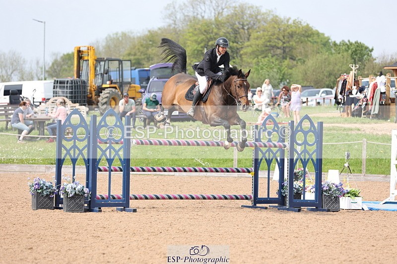 240511A-153553-14736 - Cls 36 National 1.30m Open