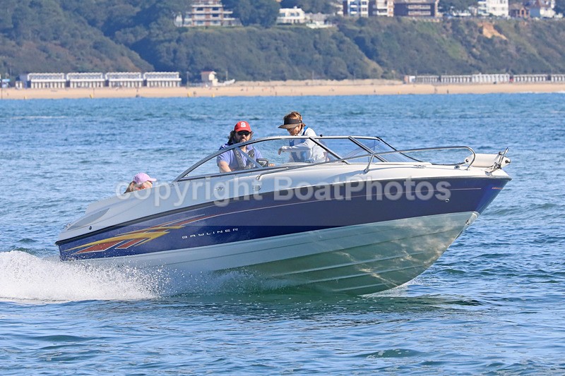 170813 UNNAMED BAYLINER 1Y3A2689 - Speedboats
