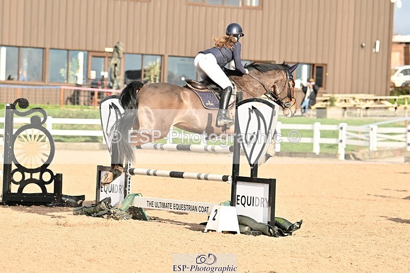 241208-131336-01720 - Cls 21 Newcomers and 1.10m Open