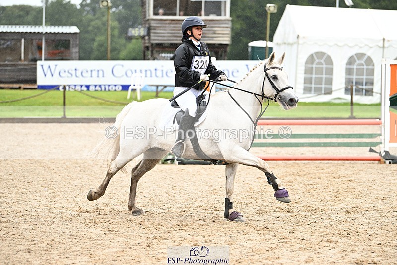 240824X-101057-23551 - 70cm Round 2 9.30 to 10.30