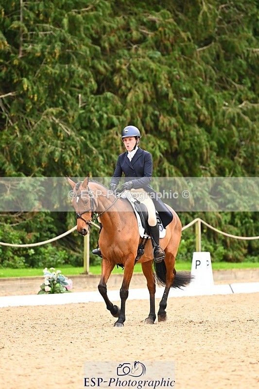 231020-153541-11865 - 214-LIGHT.TOUCH-Liv.Irby-DR