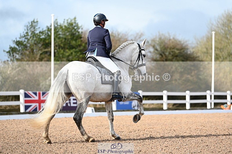 240218A-135624-08515 - 120-PAULA.LEE-Deseado.Santo