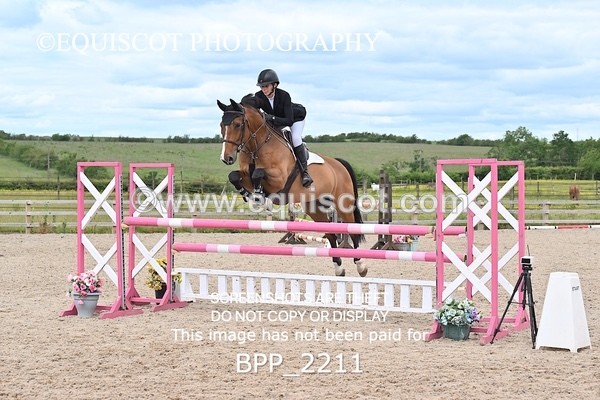 BPP_2211 - CLASS 21 SUN Senior Newcomers/ 1.10m Open