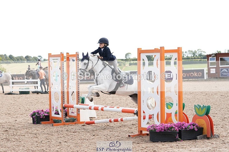 250805-151844-00090 - Clear Round and 60cm