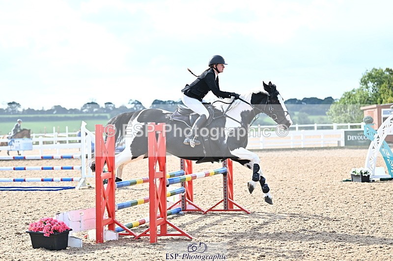 241004A-115500-01727 - Fri 08 85cm Amateur Quals