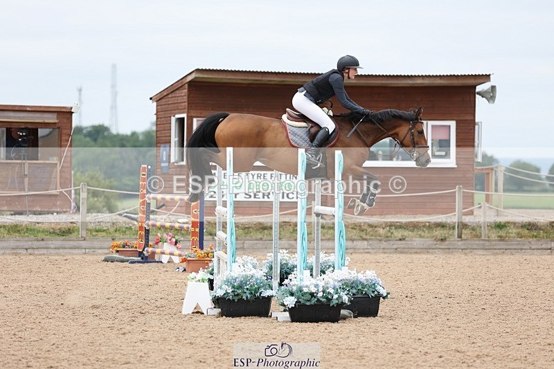 250629-131456-12041 - Cls 28 Pony Foxhunter Jump Offs & Presentations