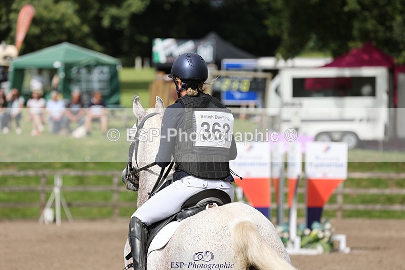 240804-104558-11266 - 363-Sarah_Kula-Przezwanski-RIVERSDALE_BEAUS_LAD