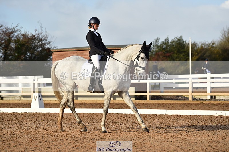 231104A-140436-02019 - Cls 10 Medium 61