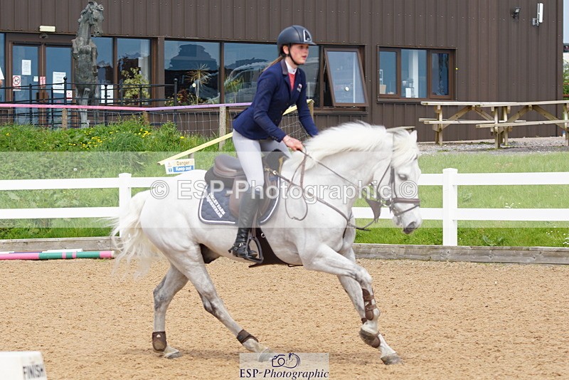 230513A-144120-01528 - Cls 7 Pony Foxhunter & Open