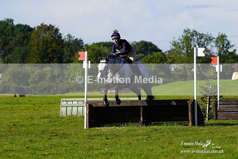  WWHT 031021 450 - WWEC Novice Restricted (0.80m) 18/10/20