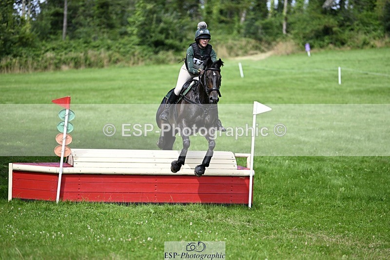 240803-151832-08465 - 176-Marie_Webber-BENNY'S_DOUBLE_DIAMOND