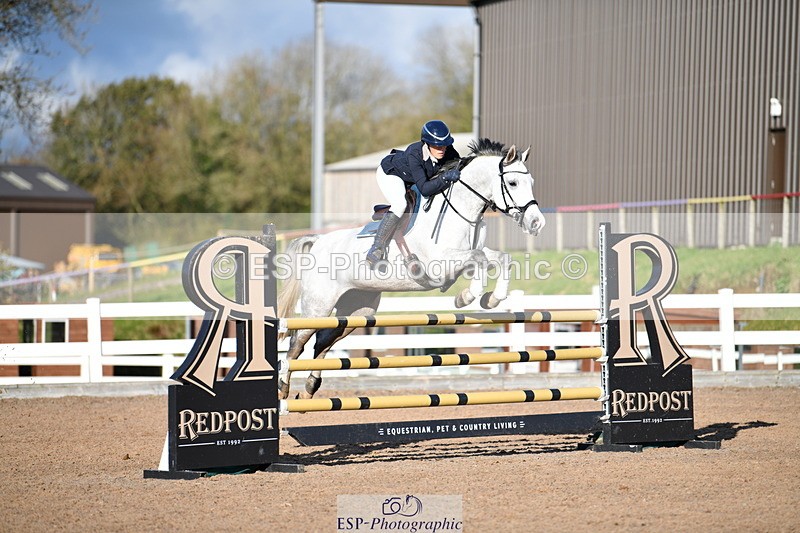 231110A-145841-00948 - Cls 6 Foxhunter & 1.20m Open