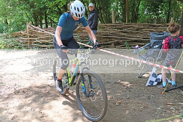 A41A7420 - MTB East R7 Twisted Oakes 8th June 2025 10:30 Female Adult Elite+Female U14/U16Juv/Youth Race