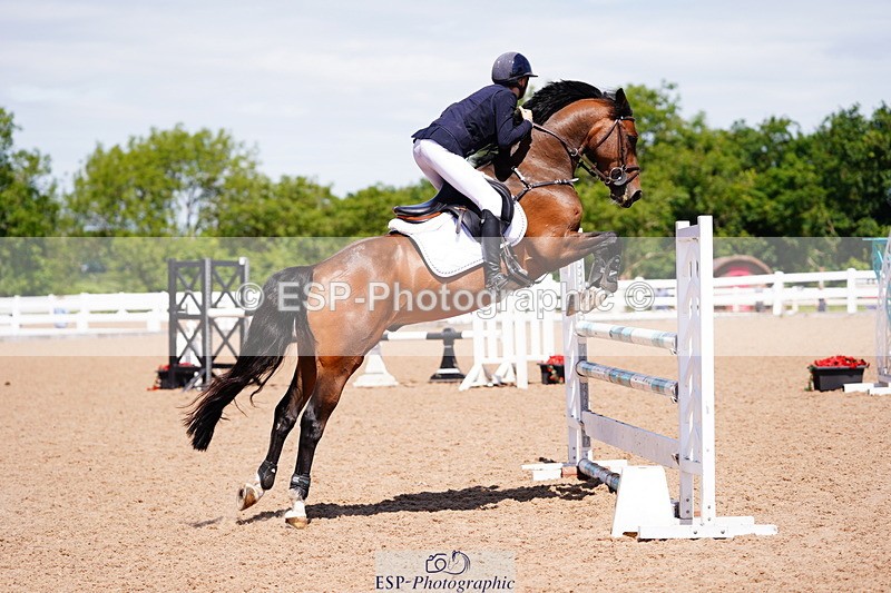 240629A-120606-05190 - Cls 18 Newcomers and 1m Open