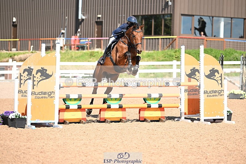 240914A-141729-07584 - Cls 24-S 1.05m Amateur Qualifier