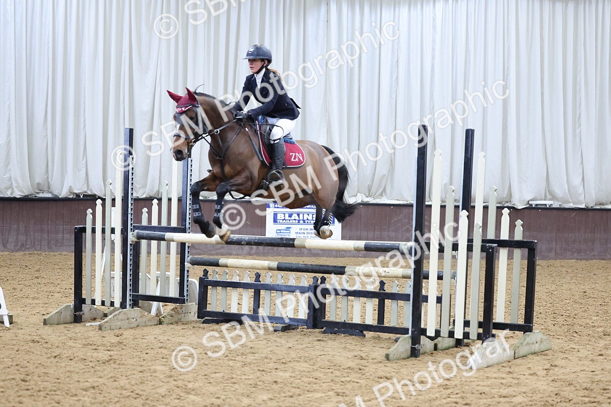 SBM_002020 - Class 4 - Blue Chip Pony Newcomers - 1.00m