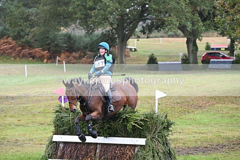 WJ6_2405 - 80cm Cam 1 Time 11:23 to 12:04