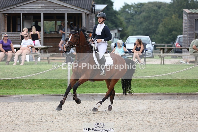 230908-160056-02706 - Cls 8 Snr 1.05m Open