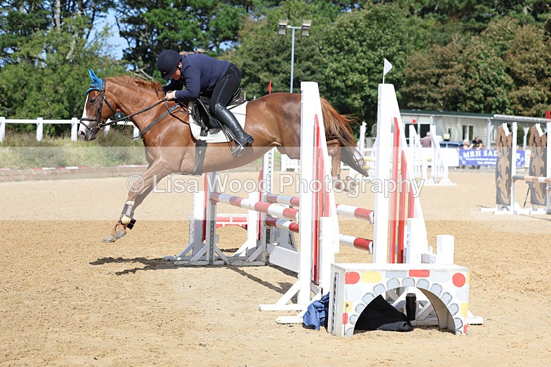 3E7A9010 - Class 8: 80cm Senior