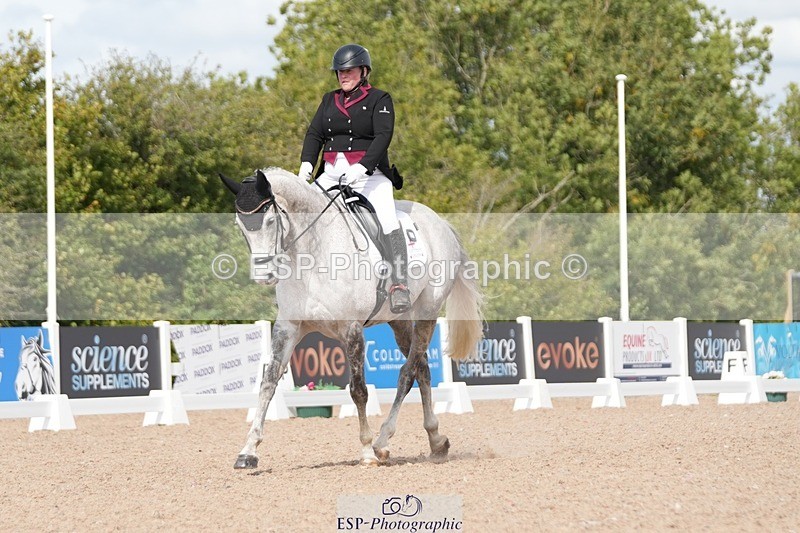 250906-124324-02422 - 071-Emma.ChapmanRoyal.Achiever