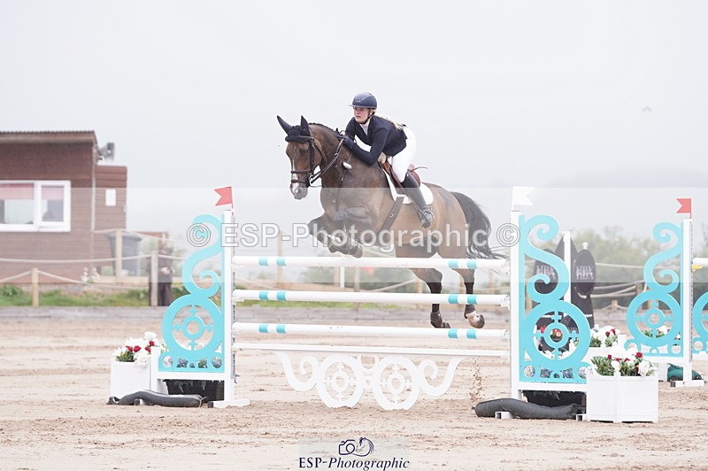 240720A-095350-13951 - Cls 3, 3 Star Small Tour 1.40m