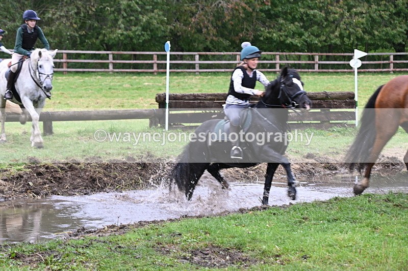 WJ6_7329 - Time at Photographer 13:23 to 13:49