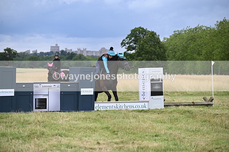 WJ6_3132 - Time at Jump 11:06 to 11:40