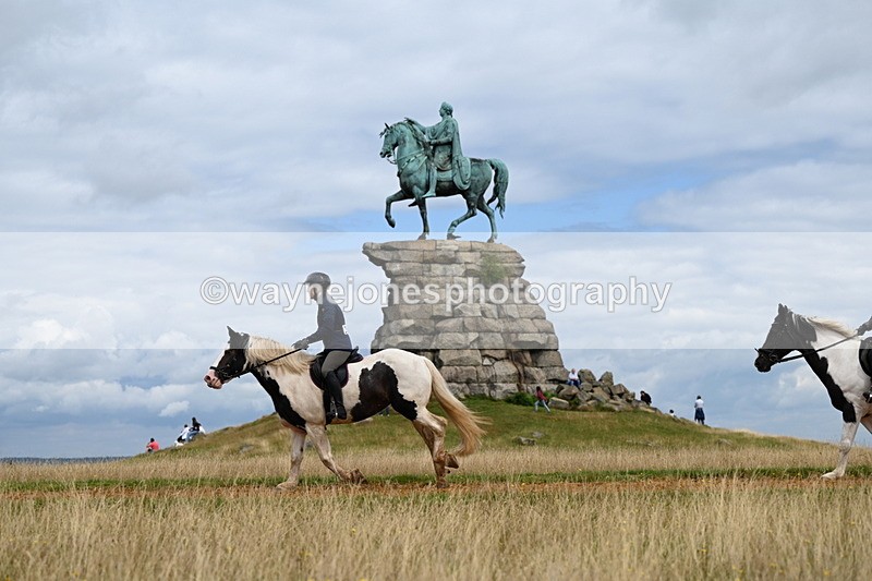DSC_6920 - Time at Statue 12:45 to 13:15
