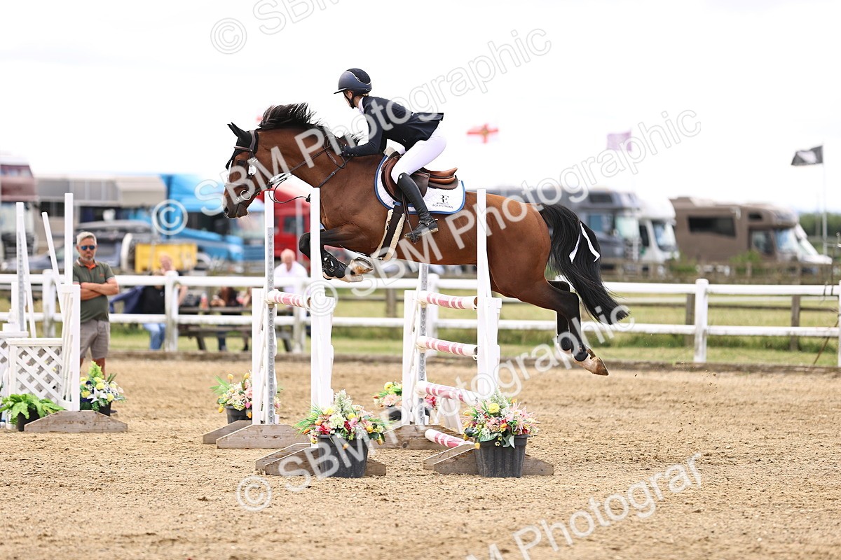 SBM_003466 - Class 22 - Senior Foxhunter 1.20m