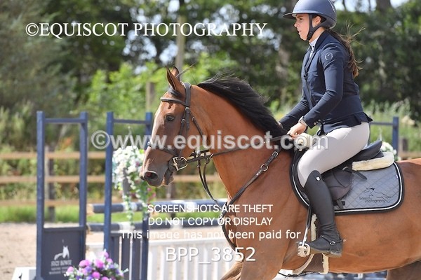 BPP_3852 - CLASS 6 Senior Discovery/ 1m Open