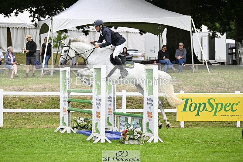 250613A-131634-02140 - Cls 3 Snr Foxhunter