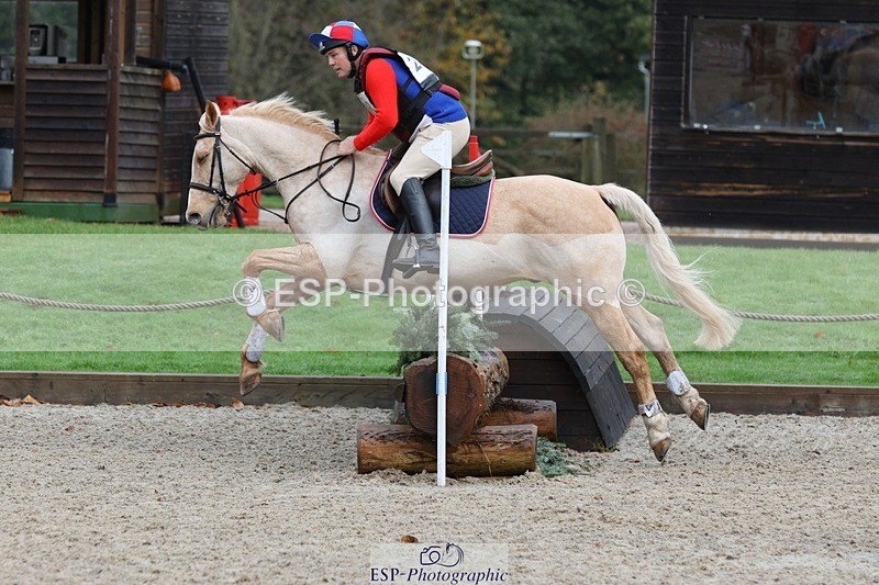 231118-093023-00389 - Cls 1 70cm