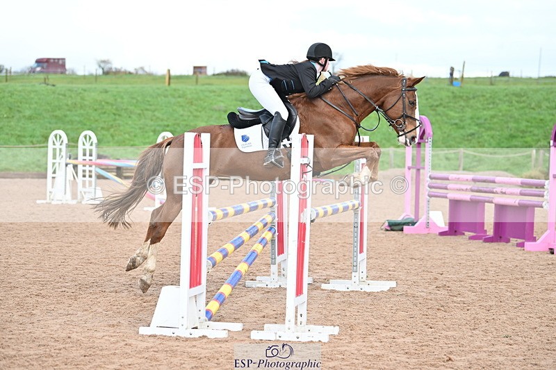 231203A-124348-01209 - Cls 20+21 Club and Schools 1m