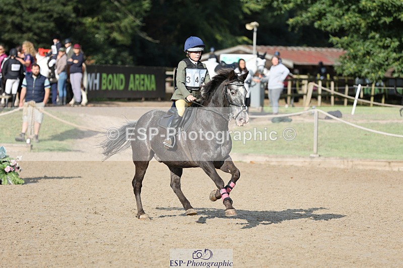 240823X-084846-14257 - 60cm R1 8.30 to 10.00