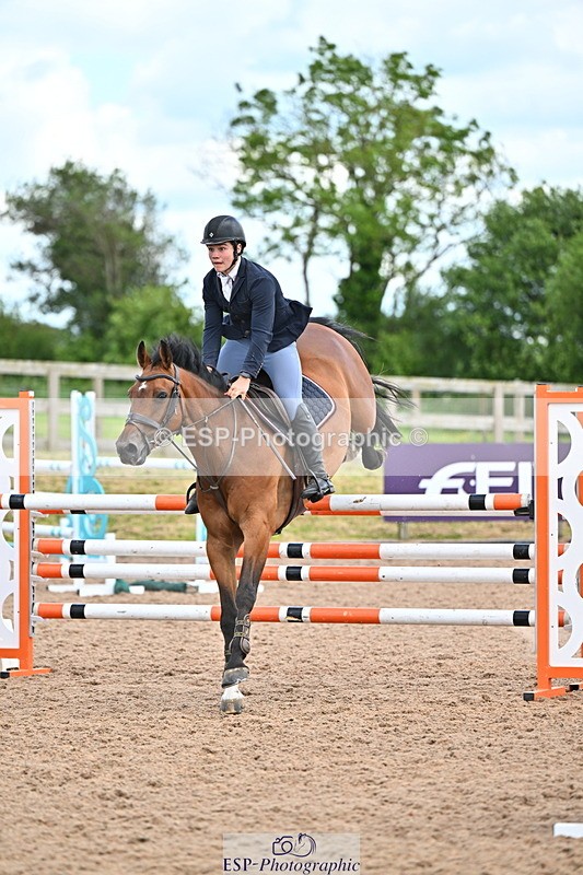 240608A-144234-02803 - Cls 5 Snr Foxhunter and 1.20m Open