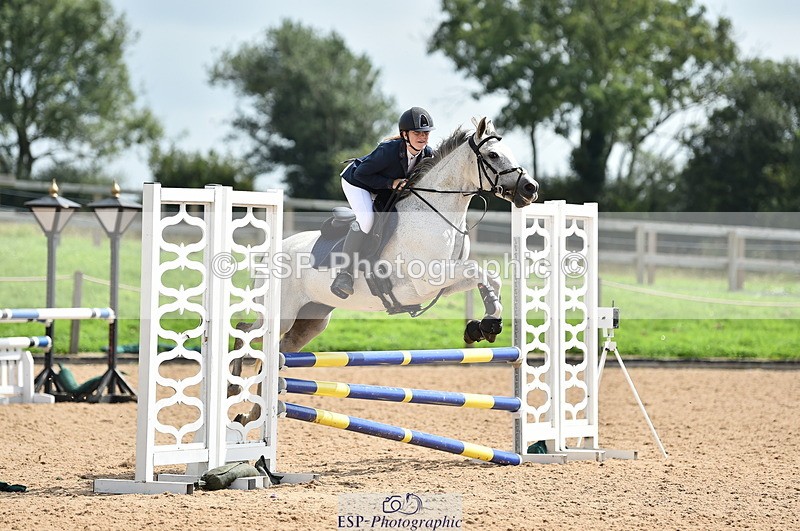 230902A-124734-01216 - Cls 3A Pony Medium 80cm