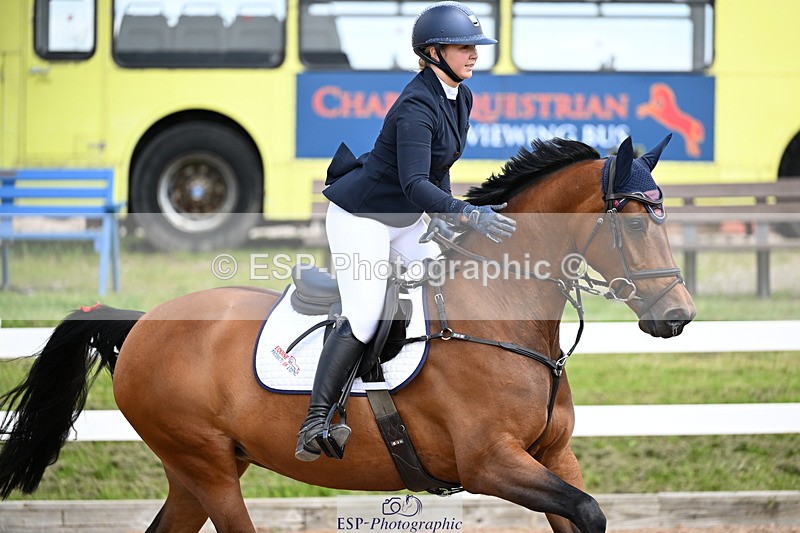 240605A-150000-00855 - Cls 4 Newcomers and 1.10m Open