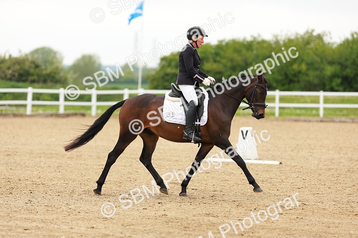 SBM_004943 - Class 15 - Novice 5