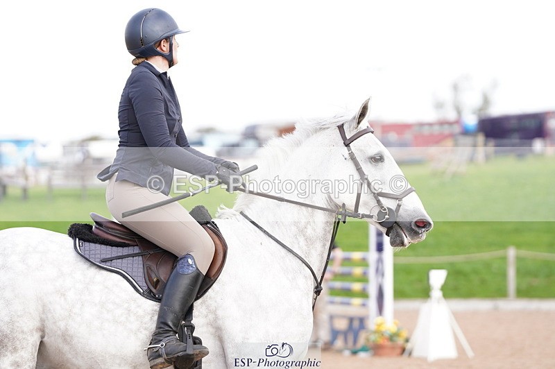 241004A-113348-00249 - Fri 02 Snr 1.05m Open