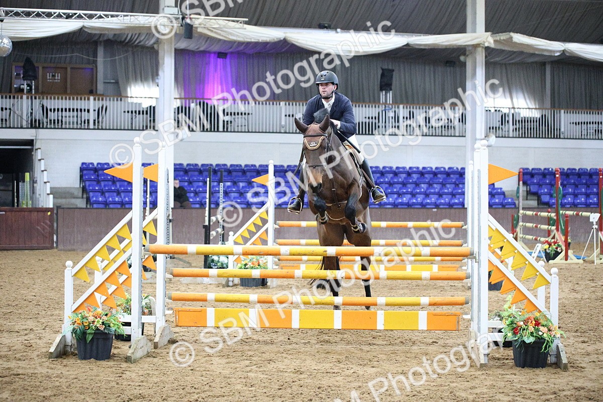 5K7A4404 - Class 3 - Senior Newcomers/ 1.10m Open