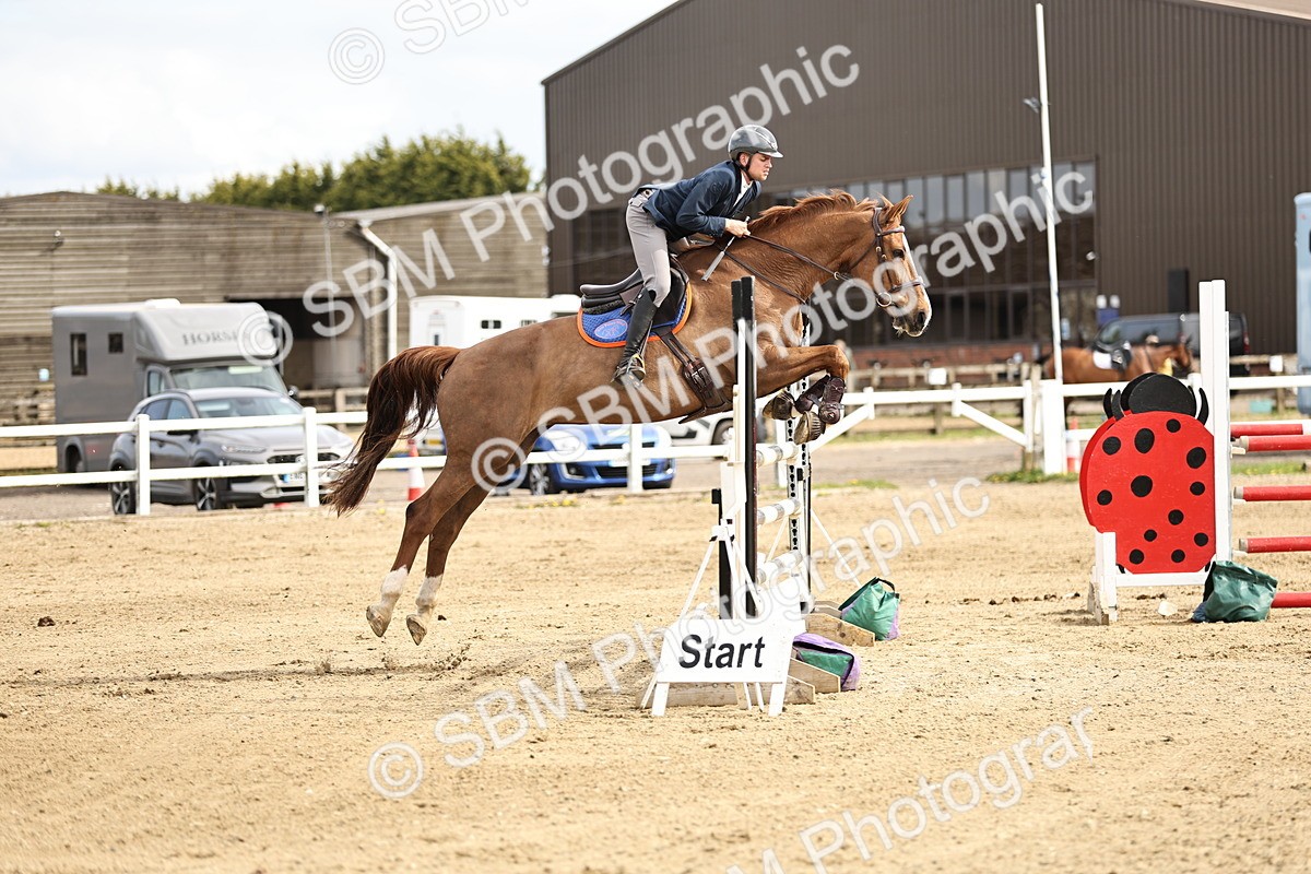 SBM_001511 - Class 5 -Senior Foxhunter - 1.20m