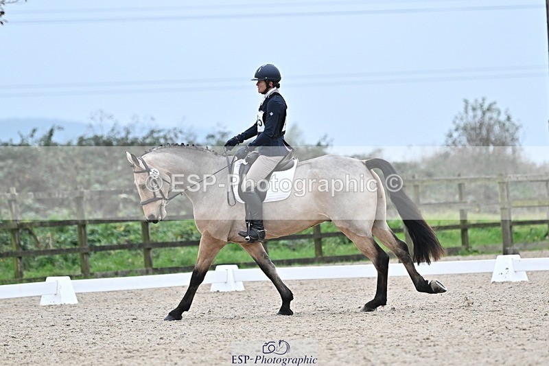 241103-150044-02689 - Novice 1 - 14.44 to 16.08