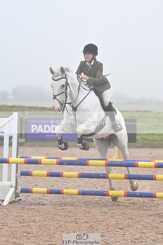 240813-194430-01000 - Classes 7 A&B 90cm