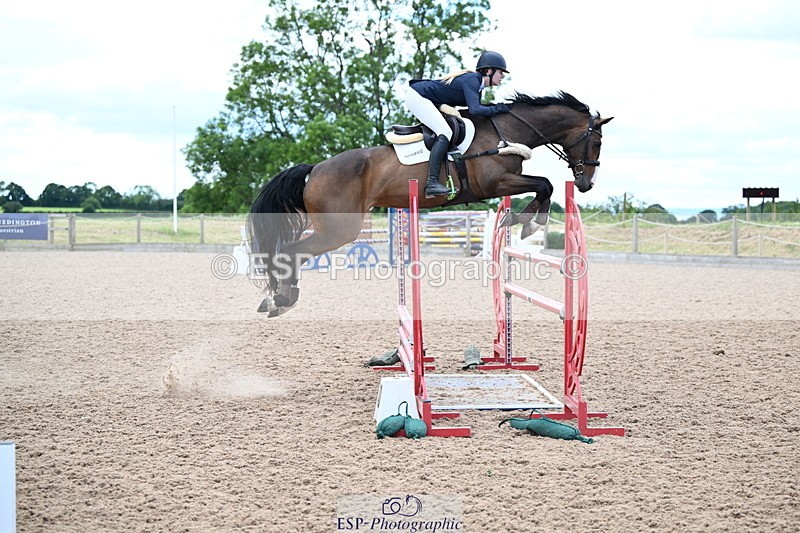 240608A-142828-02756 - Cls 5 Snr Foxhunter and 1.20m Open