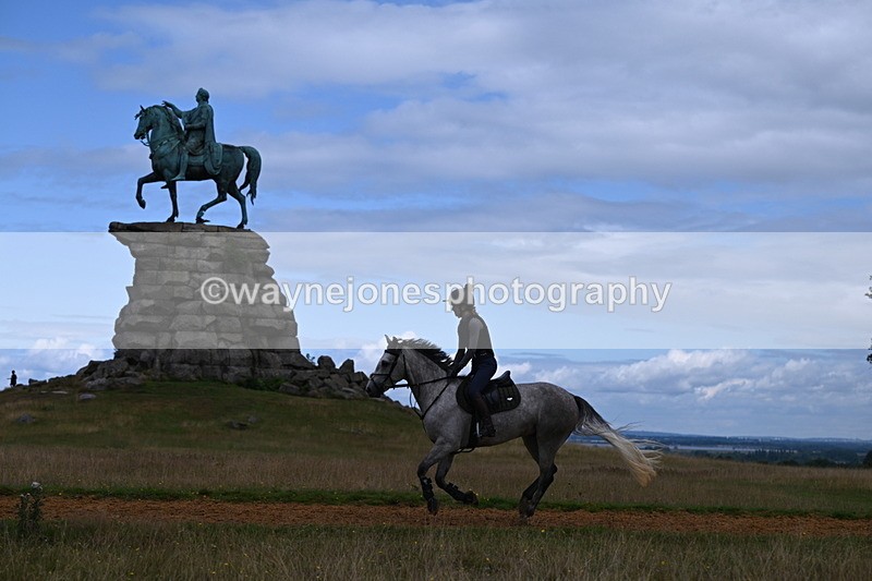 DSC_8391 - Time at Statue 13:52 to 14:33