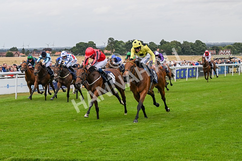 150824-Race 1-Lothlorien-7320 - Race 1